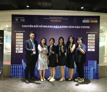 Giá cả cạnh tranh so với các đối thủ trên thị trường
